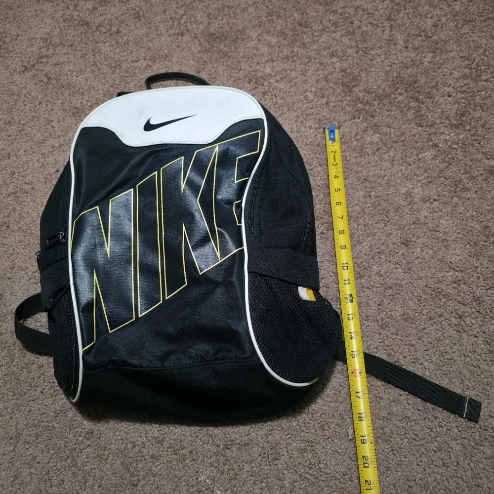 Nike‎ Center Swoosh Backpack Black Yellow White School Work College Gym Book Bag